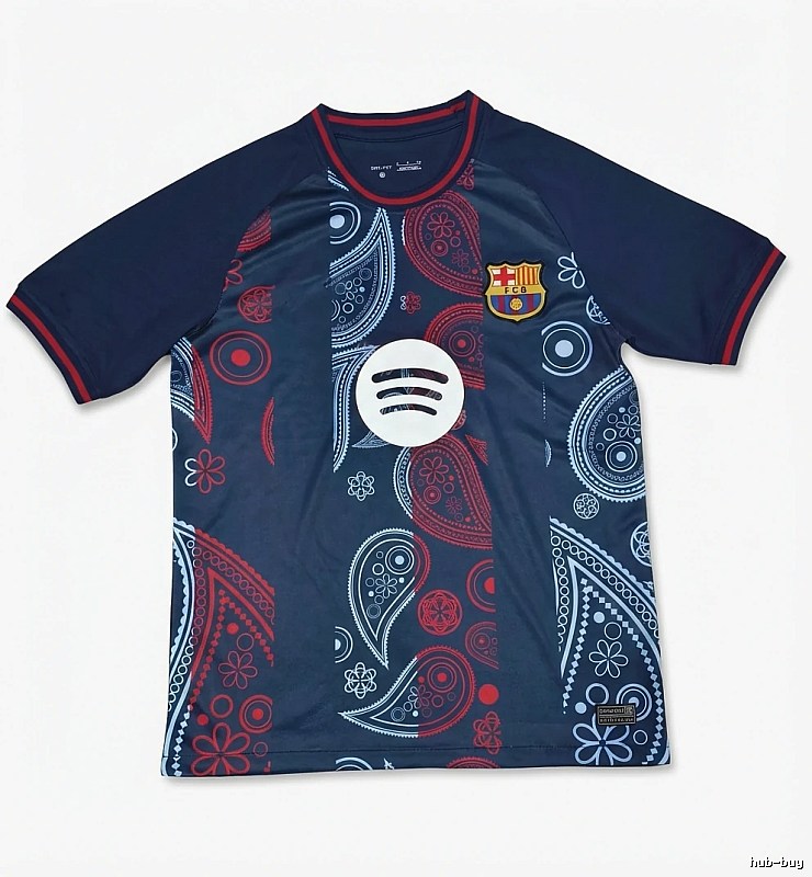 Blue T-shirt with Tokyo Ghoul print in trendy style