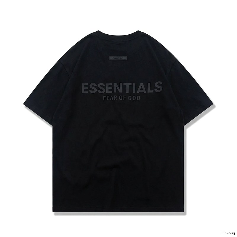 ESSENTIALS minimalist style black T-shirt