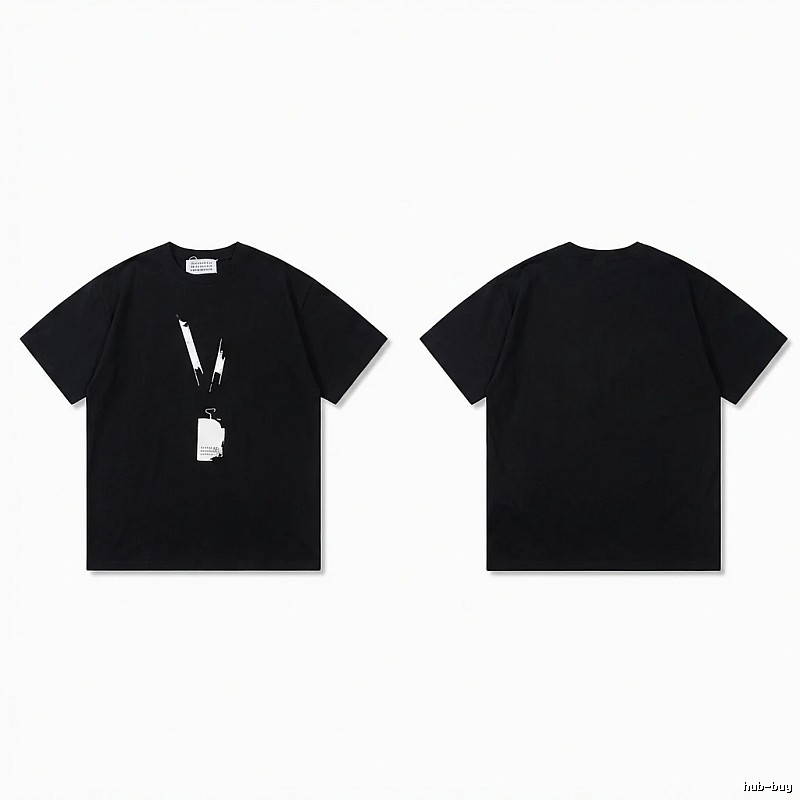 Maison Margiela minimalist black T-shirt