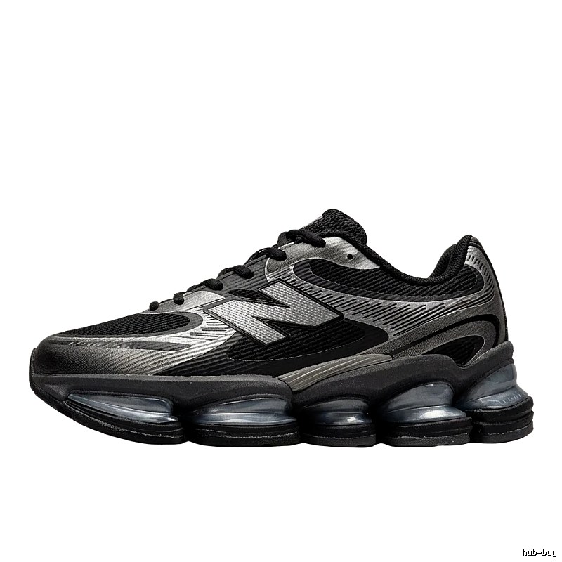 New Balance retro black and silver sports shoes