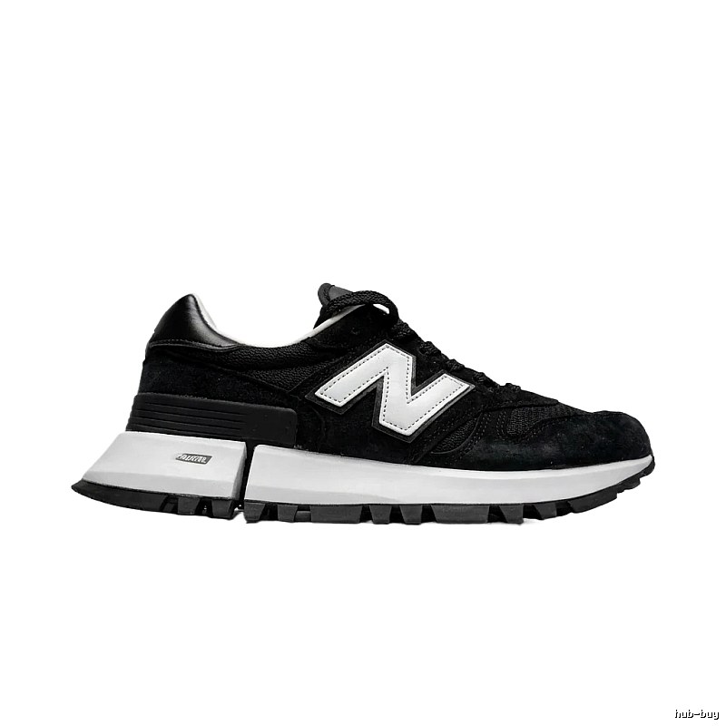 New Balance retro black and white sports shoes