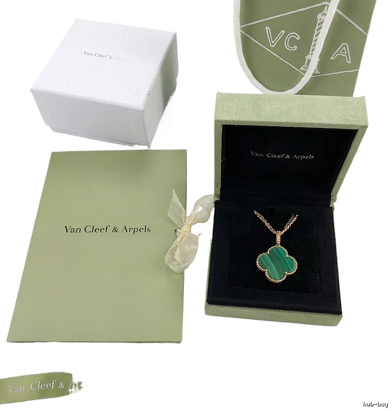 Van Cleef & Arpels Four-leaf Clover Green Necklace